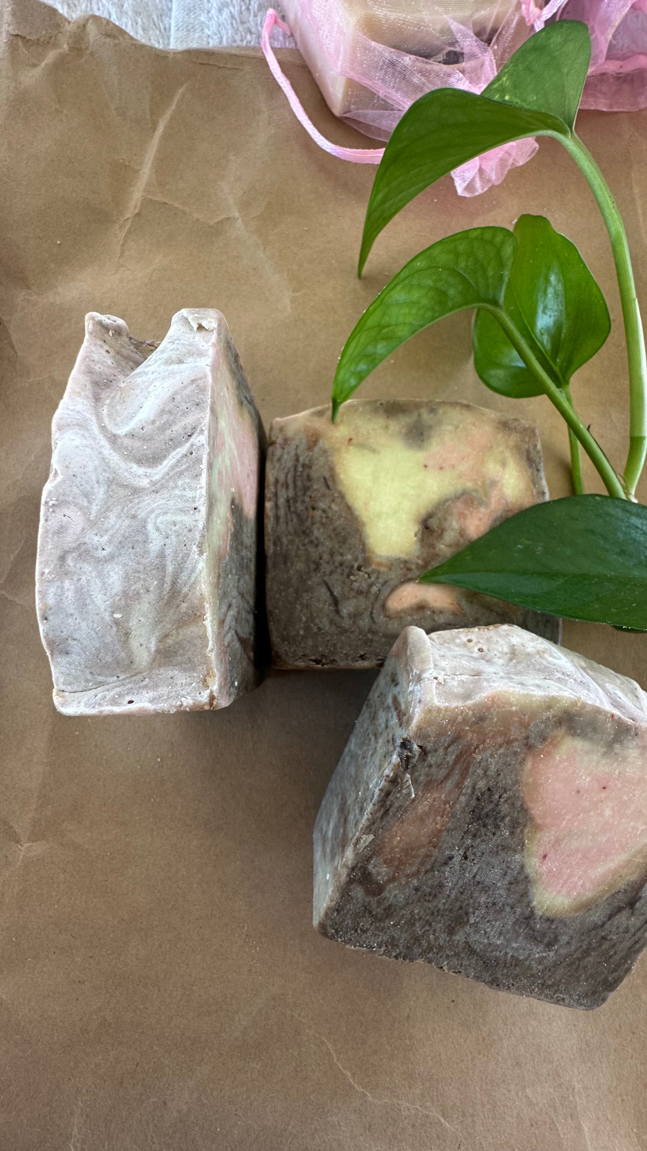 Strawberry matcha coffee ground exfoliate